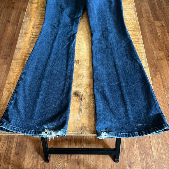 IDYLLWIND
* FUELED BY MIRANDA LAMBERT* Blue Denim Flare Jeans Size 8 - Picture 15 of 15